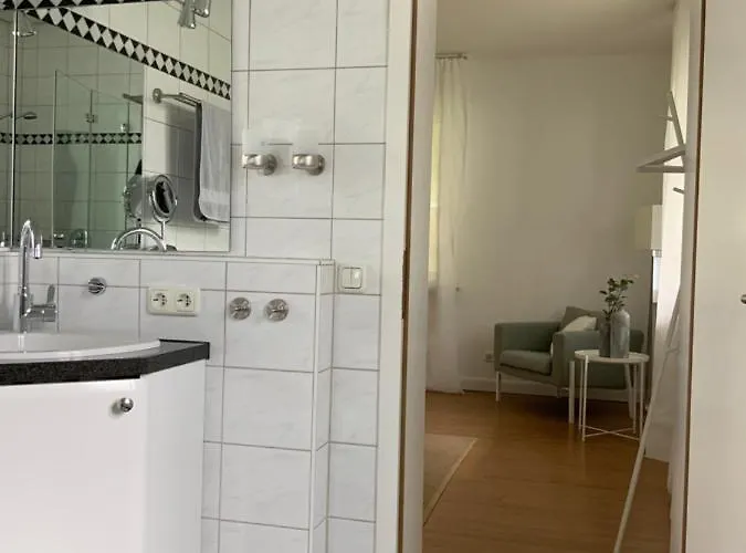 Idyllische Stadtwohnung Im Gruenen *